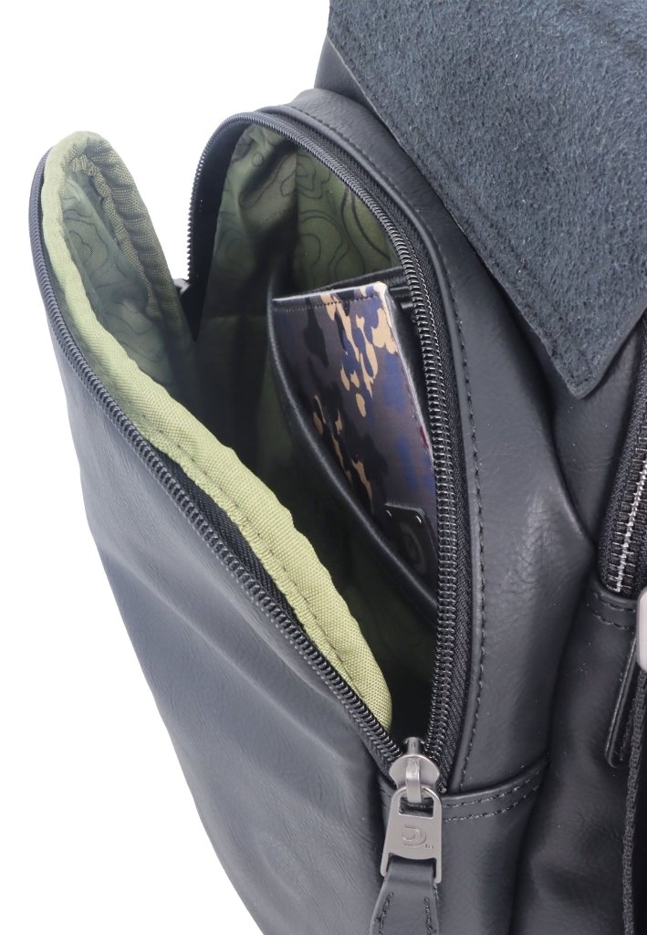 Heritage - Shoulder Bag - Discovery_uae