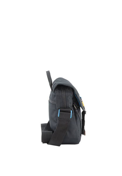Icon - Flap Over Utility Bag 2.8L - Discovery_uae